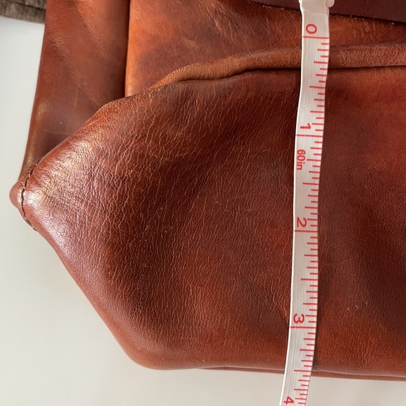 Chiarugi Old Tuscany Leather Messenger Bag WT - Picture 14 of 15